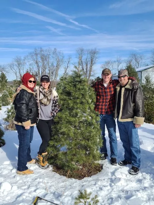 Love the farm! Trees are healthy & last a long time! The family is fantastic too! Its so much fun to start the season!