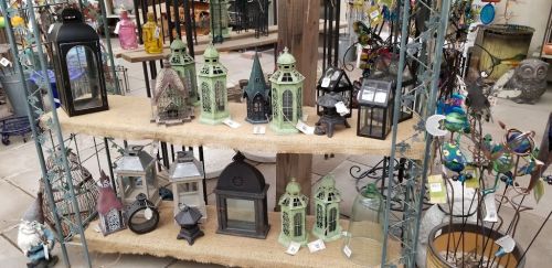  alt='We love Christmas at Stony Brook Gardens. Care, value, variety and outstanding customer service make this a must stop'